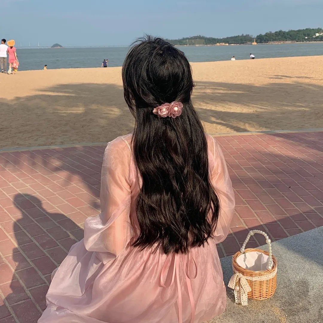 不负云来不负婉